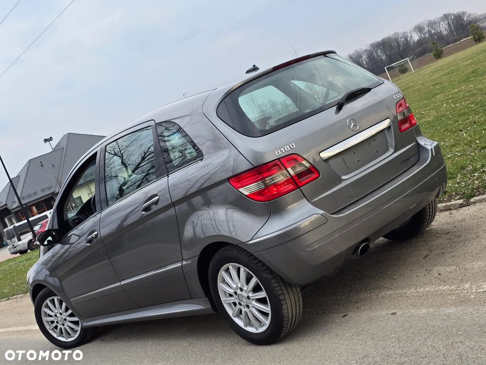 Mercedes-Benz Klasa B ver-180-cdi - 13