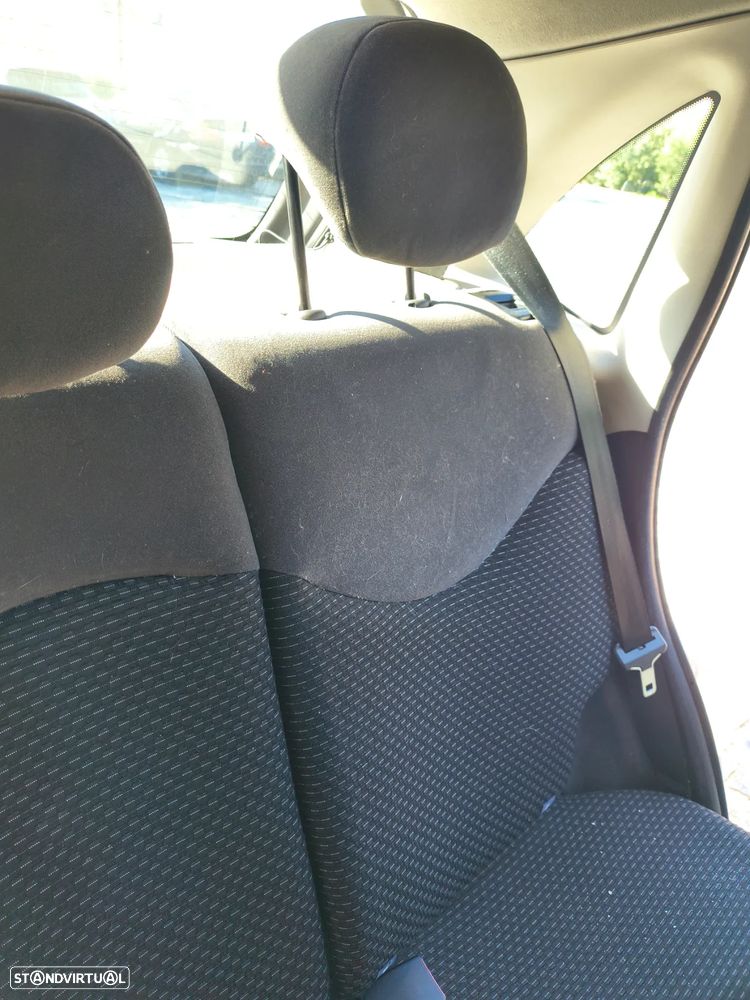 Citroën C3 1.1 Tonic - 8