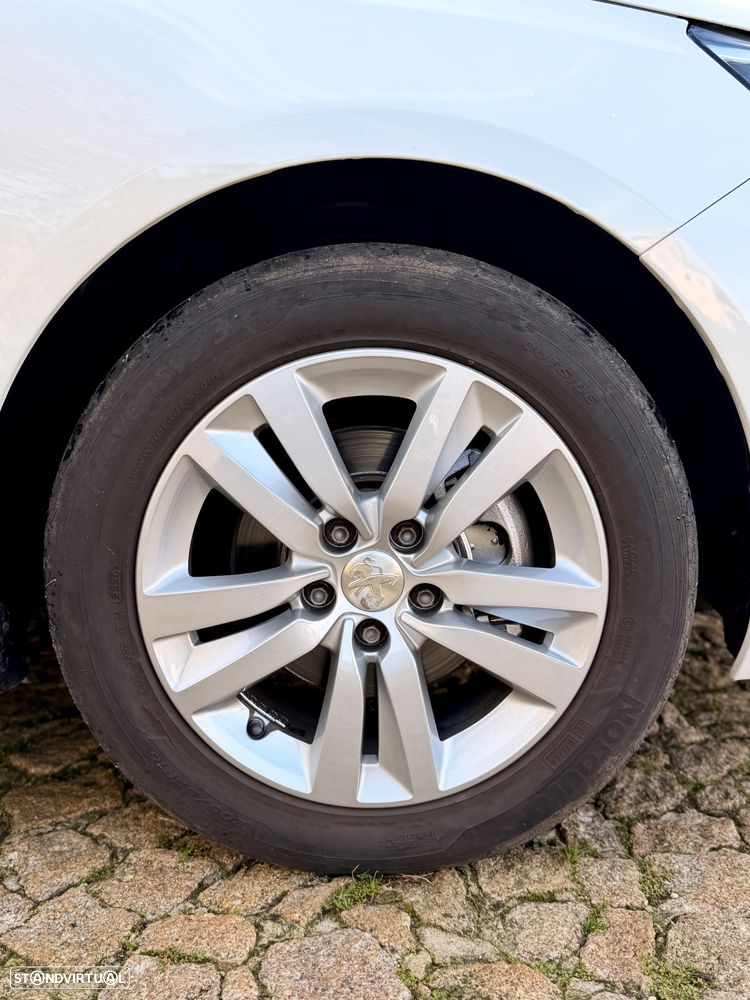 Peugeot 308 SW - 3