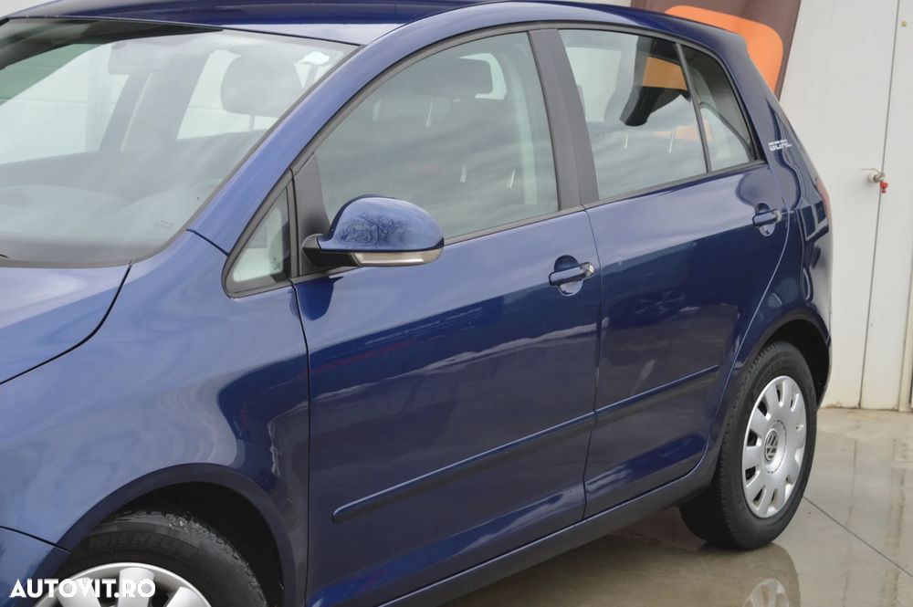 Volkswagen Golf Plus 2.0 TDI Sportline - 12