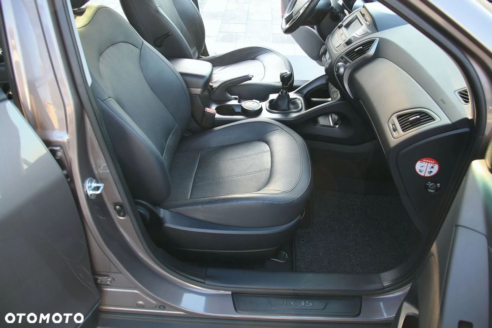 Hyundai ix35 2.0 CRDi 4WD Premium - 25