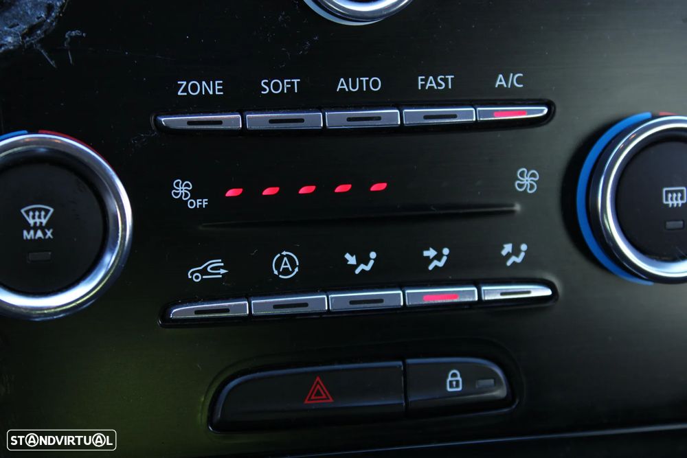 Renault Mégane Sport Tourer ENERGY dCi 110 EDC INTENS - 21