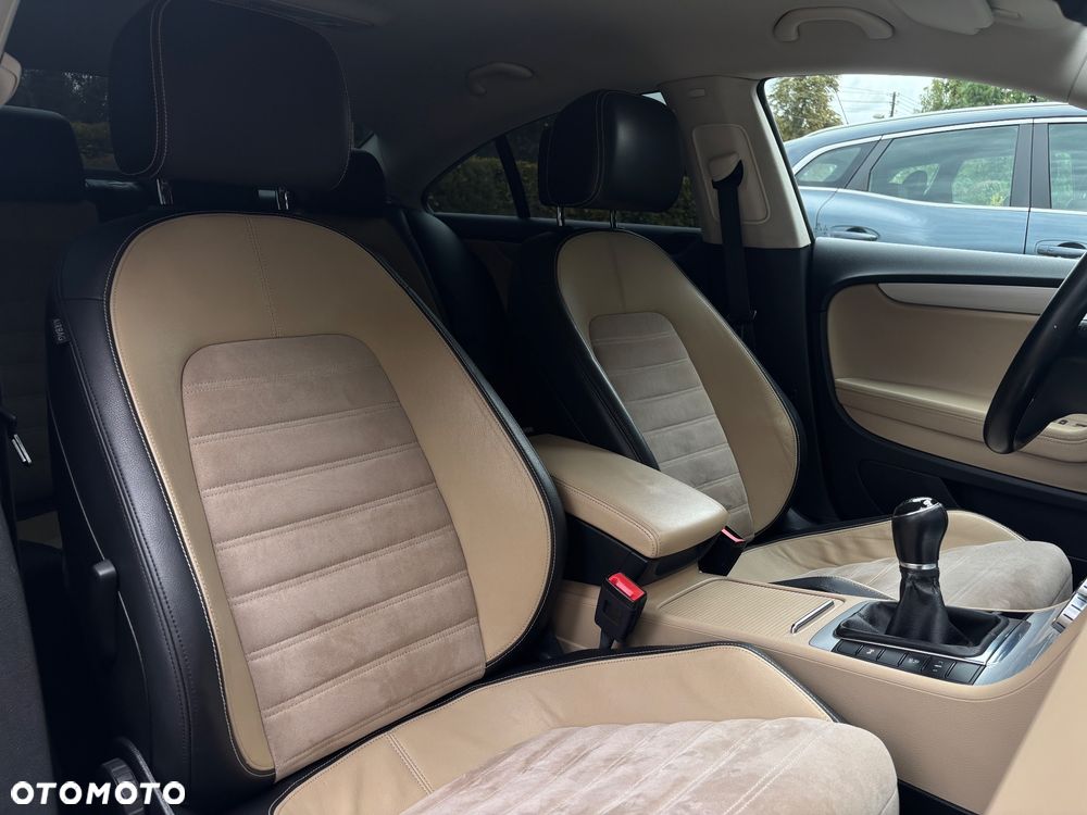 Volkswagen CC 2.0 TDI BlueMotion Technology - 24