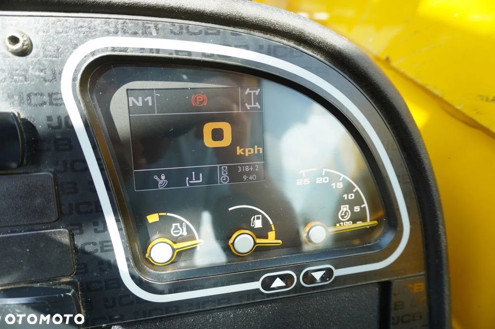 JCB 540-200 / 20 m zasięg / Joystick - 24