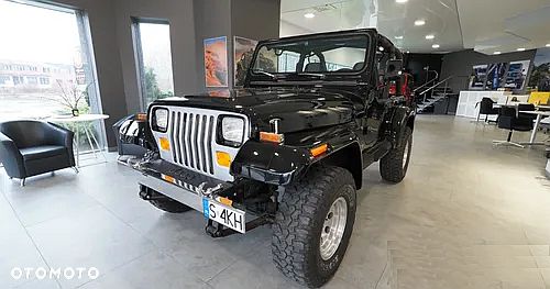 Jeep Wrangler - 1
