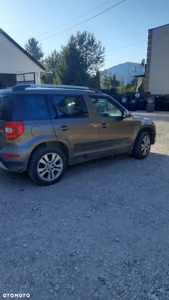 Skoda Yeti Tour Out 2.0 TDI SCR 4x4 - 2