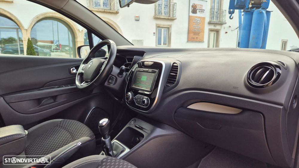 Renault Captur 0.9 TCE Exclusive XMOD - 15