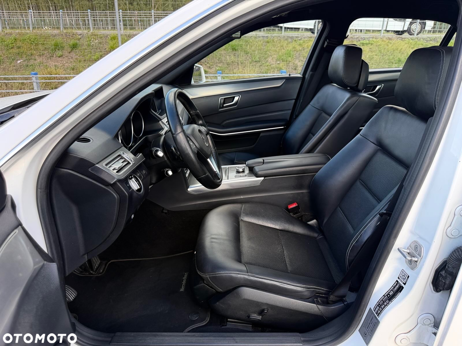 Mercedes-Benz Klasa E 220 BlueTEC 9G-TRONIC Avantgarde - 13