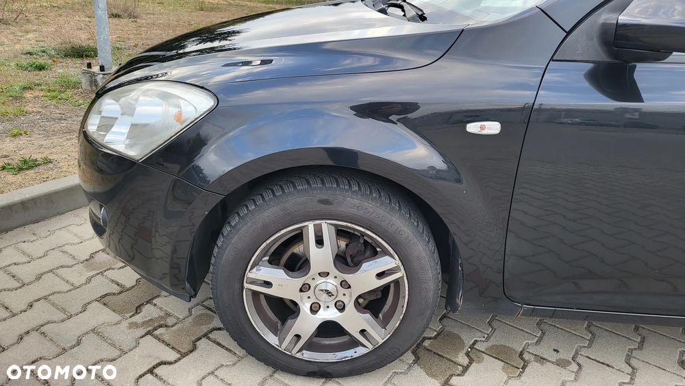 Kia Ceed 1.6 Crdi Comfort - 22