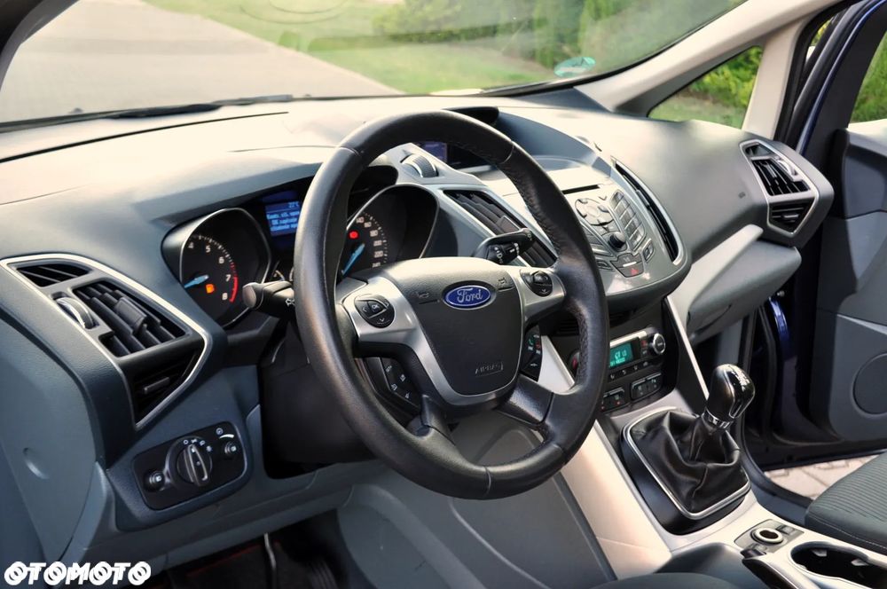 Ford C-MAX 1.6 Ti-VCT Titanium - 24