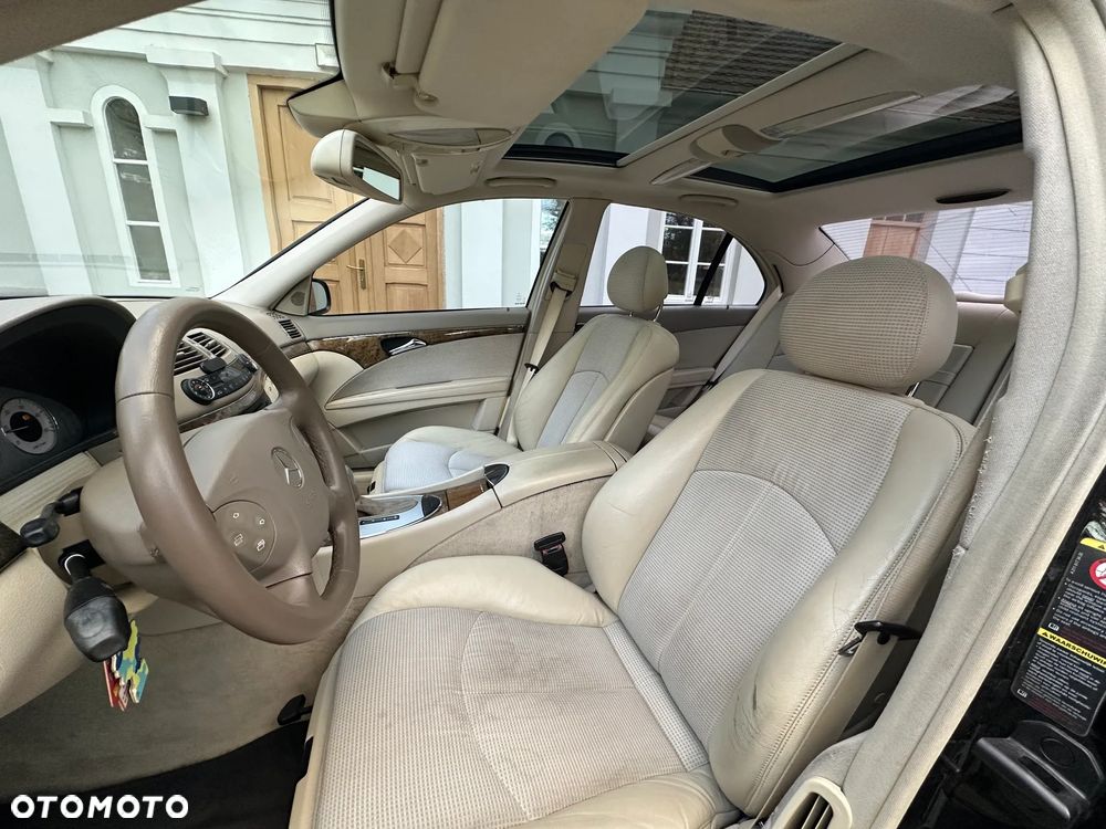 Mercedes-Benz Klasa E 200 CDI Automatik Avantgarde DPF - 26