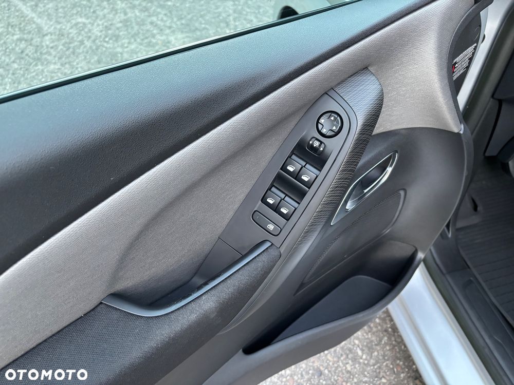 Citroën C4 Picasso - 8