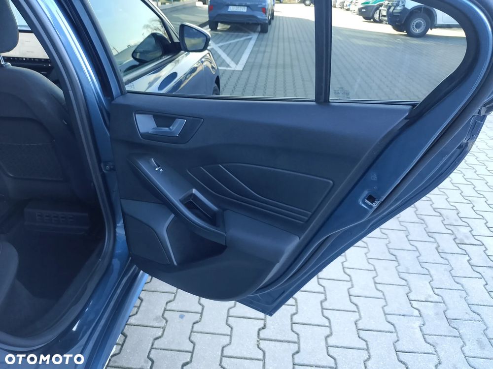Ford Focus 1.0 EcoBoost Hybrid ST-LINE - 12