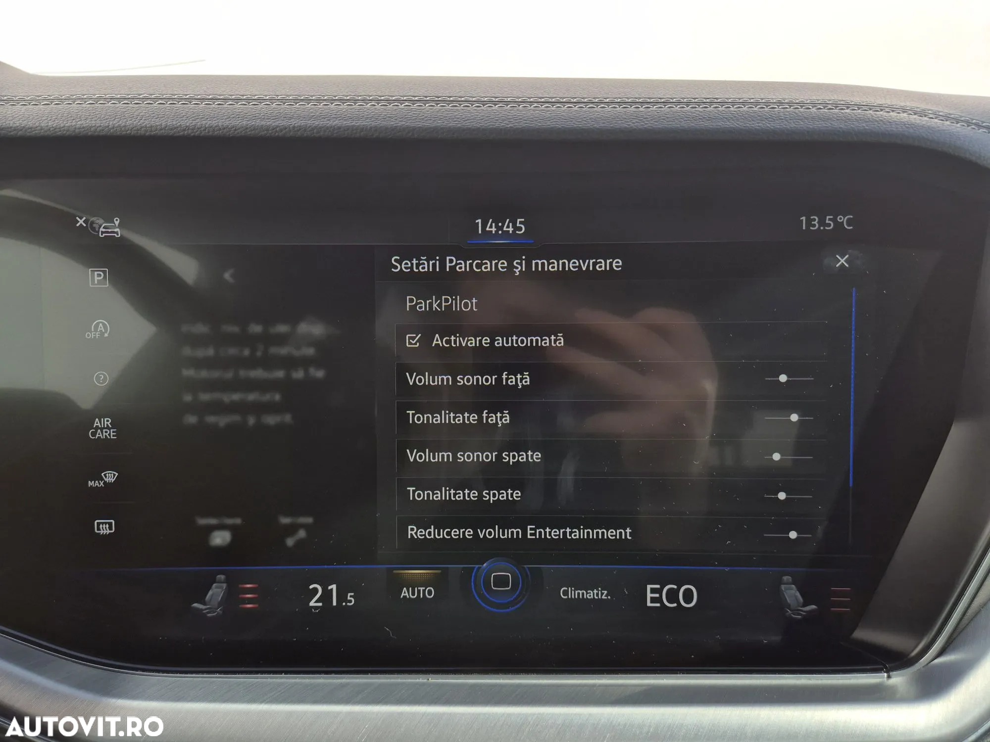 Volkswagen Touareg - 29