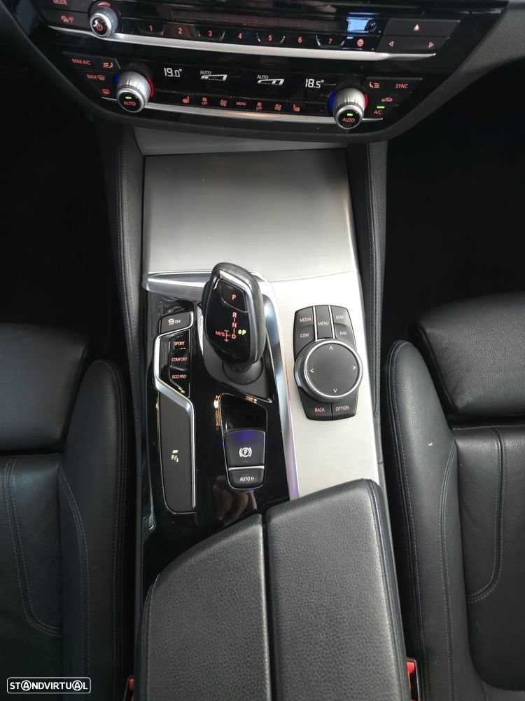 BMW 520 d Pack M Auto - 9