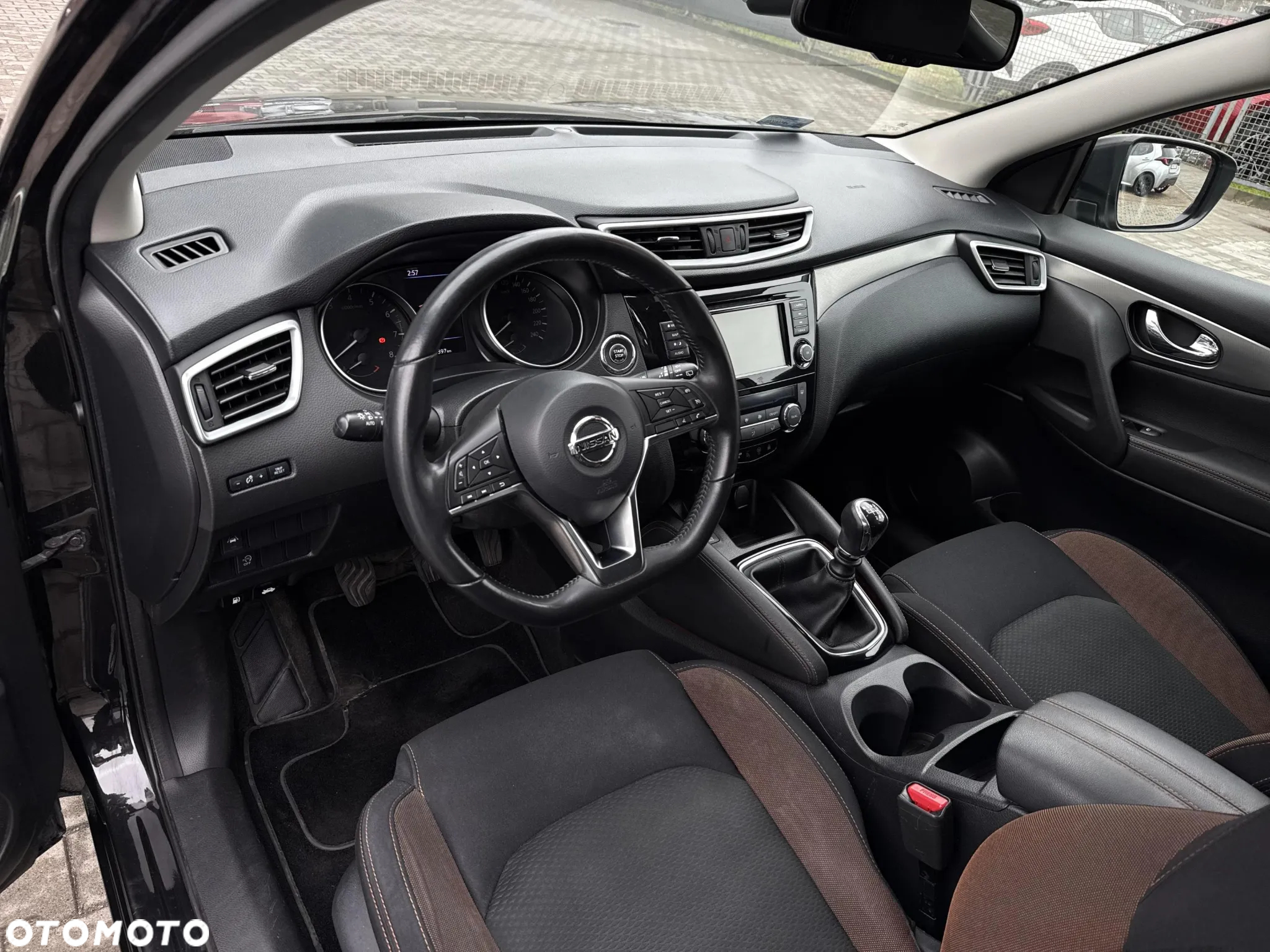 Nissan Qashqai 1.3 DIG-T N-Motion - 10