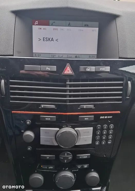 Opel Astra 1.6 Turbo Cosmo - 10