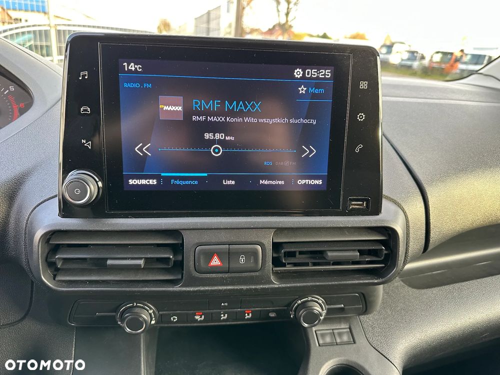 Peugeot Partner - 25