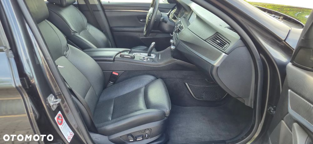 BMW Seria 5 520d - 26
