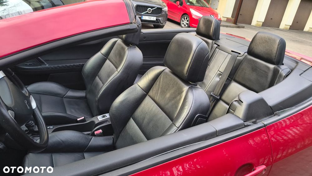 Peugeot 307 CC 2.0 HDi Intense - 27