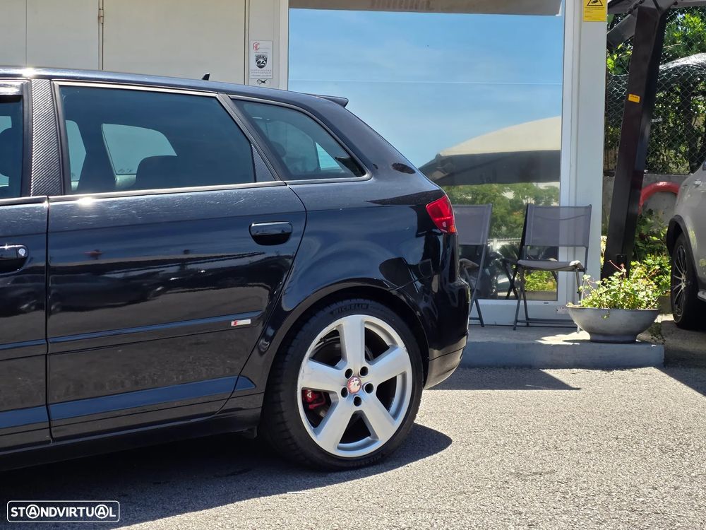 Audi A3 Sportback 2.0 TDi S-line - 4