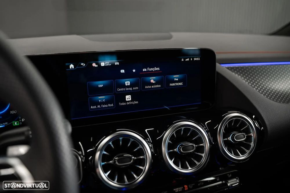 Mercedes-Benz EQA - 25