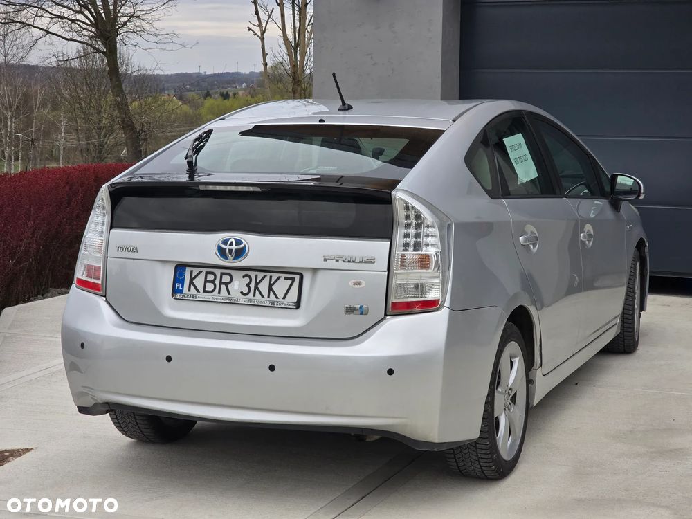 Toyota Prius 1.8 HSD Luna - 4