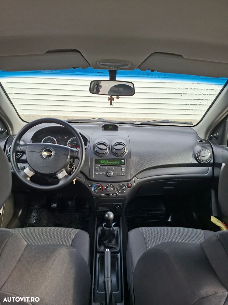 Chevrolet Aveo 1.2i BASE 52 - 6