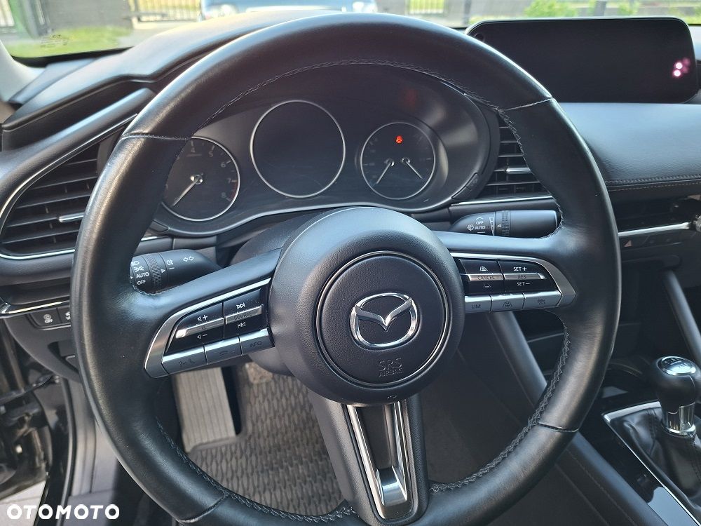 Mazda 3 2.0 mHEV Hikari - 20