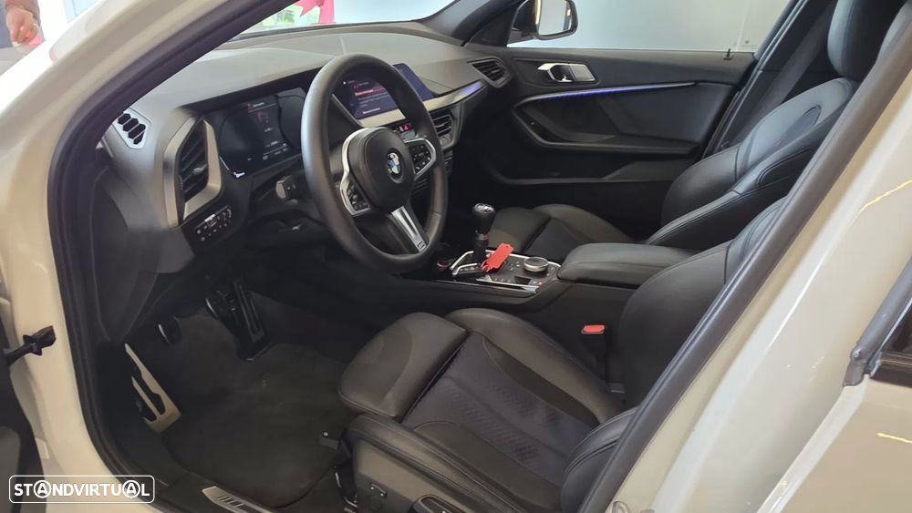 BMW 116 d Pack M - 36