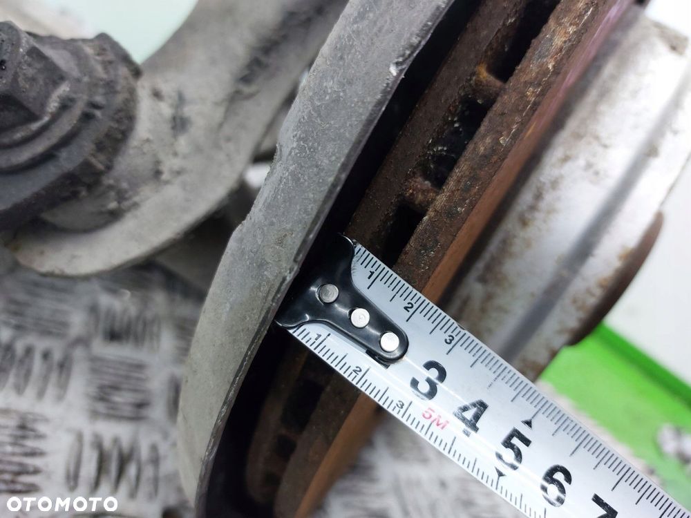 Zwrotnica WAHACZ TARCZA prawa tył BMW SERIA 5 E60 03-10 - 5