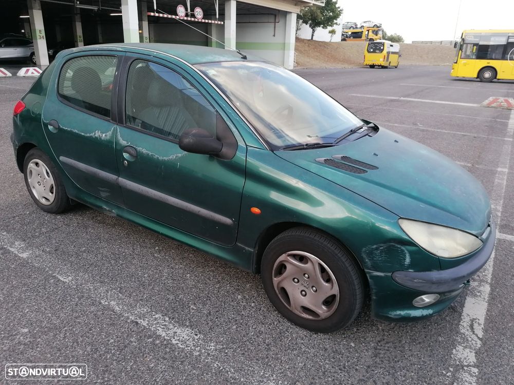 Peugeot 206 - 15