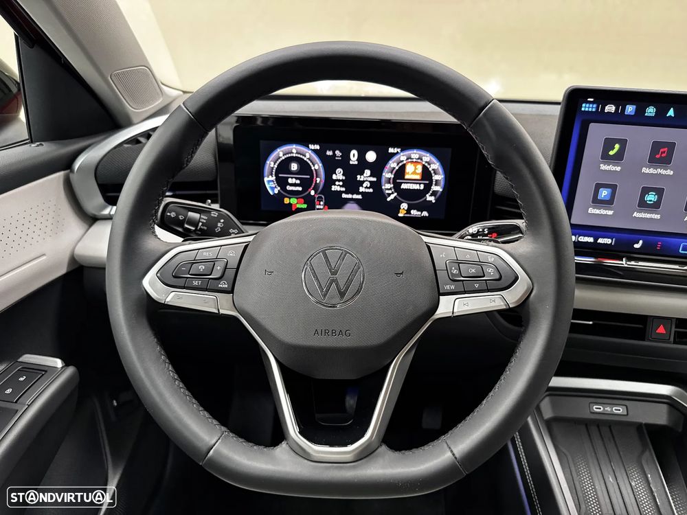 VW T-Roc 1.5 eTSI Style DSG - 12