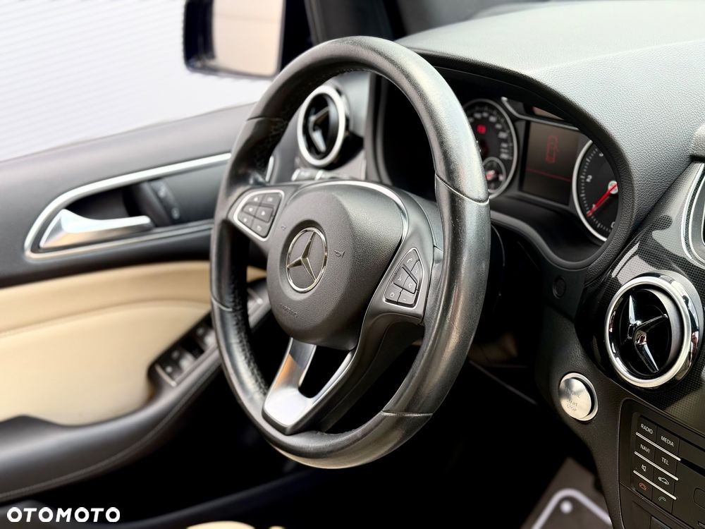 Mercedes-Benz Klasa B 180 (CDI) d - 36