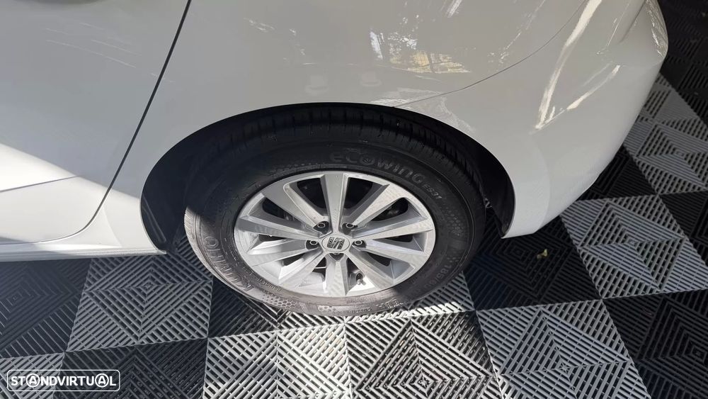 SEAT Ibiza 1.0 TSI Style DSG - 6