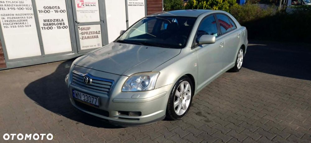 Toyota Avensis - 5