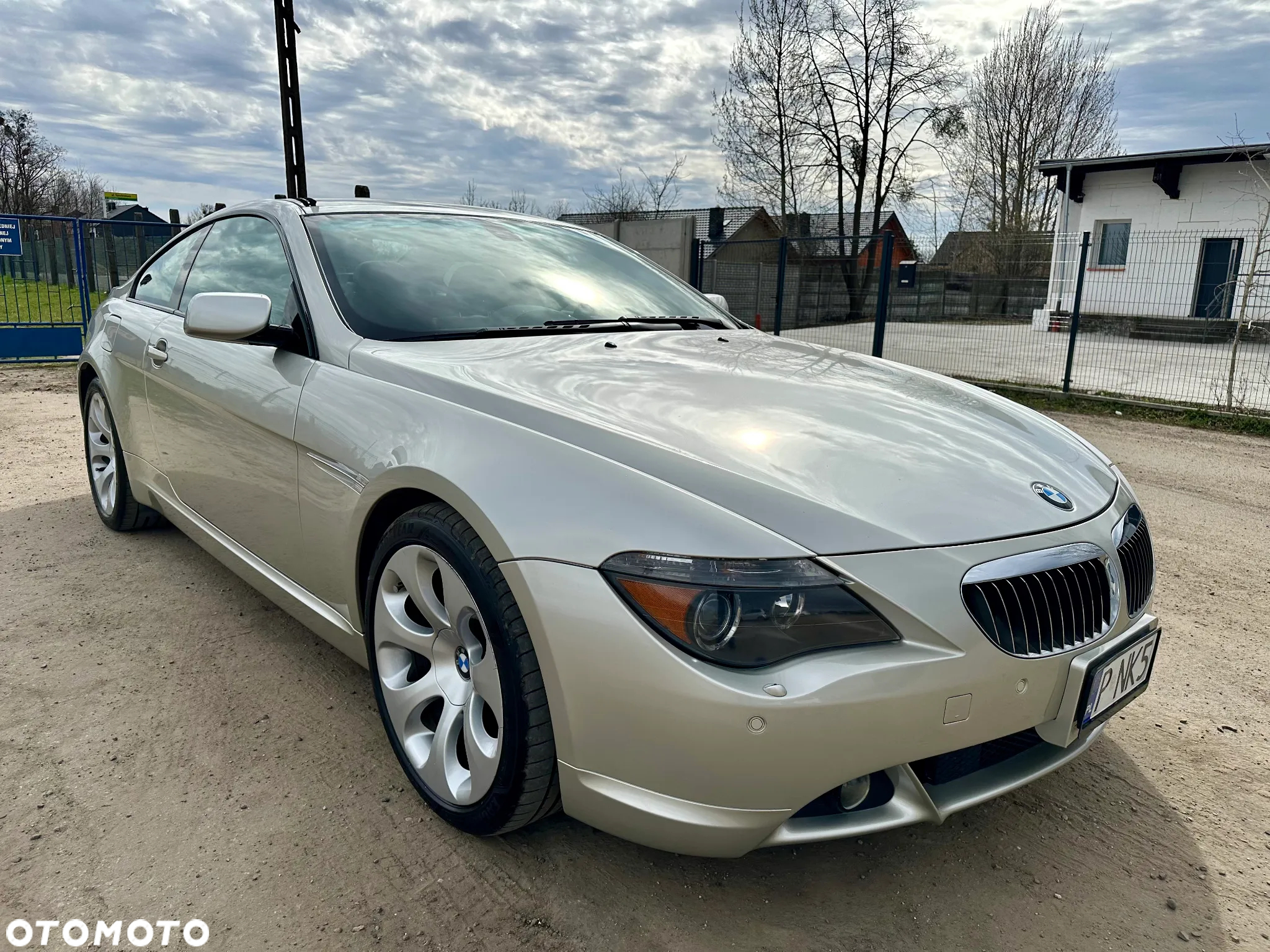 BMW Seria 6 650 i - 34