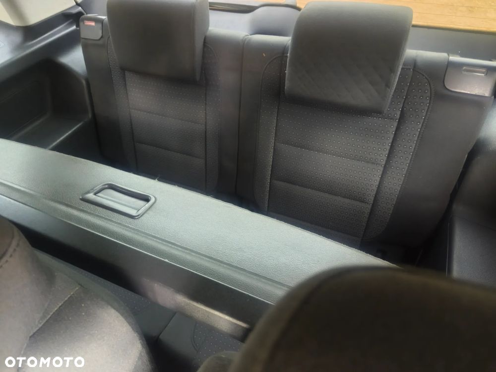 Volkswagen Touran 1.9 TDI Trendline - 10