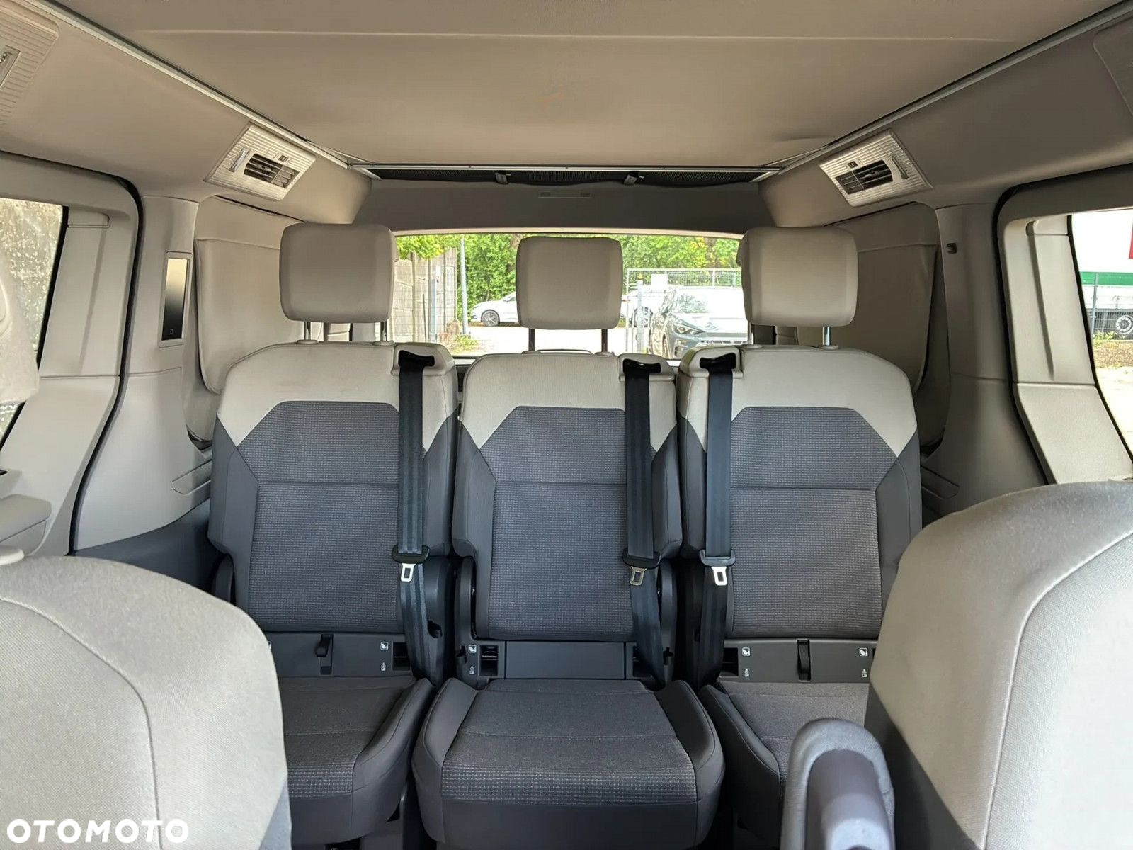 Volkswagen California - 16