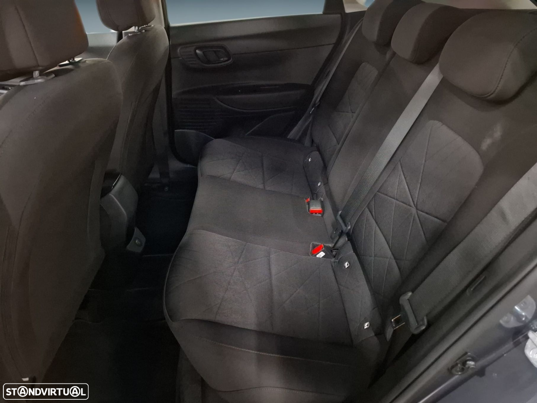 Hyundai Bayon 1.0 T-GDI Premium - 14