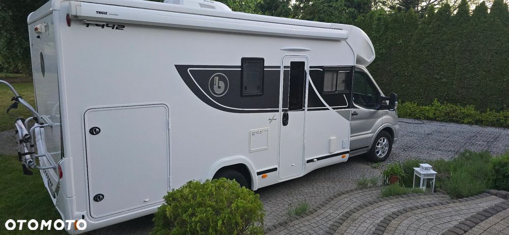 Ford Benimar Tessoro 442 - 31