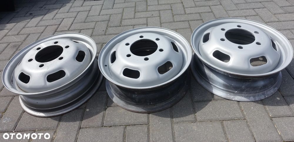 FELGA FELGI IVECO DAILY BLIŹNIAK 16" 5.5J ET 109 6x170 - 2
