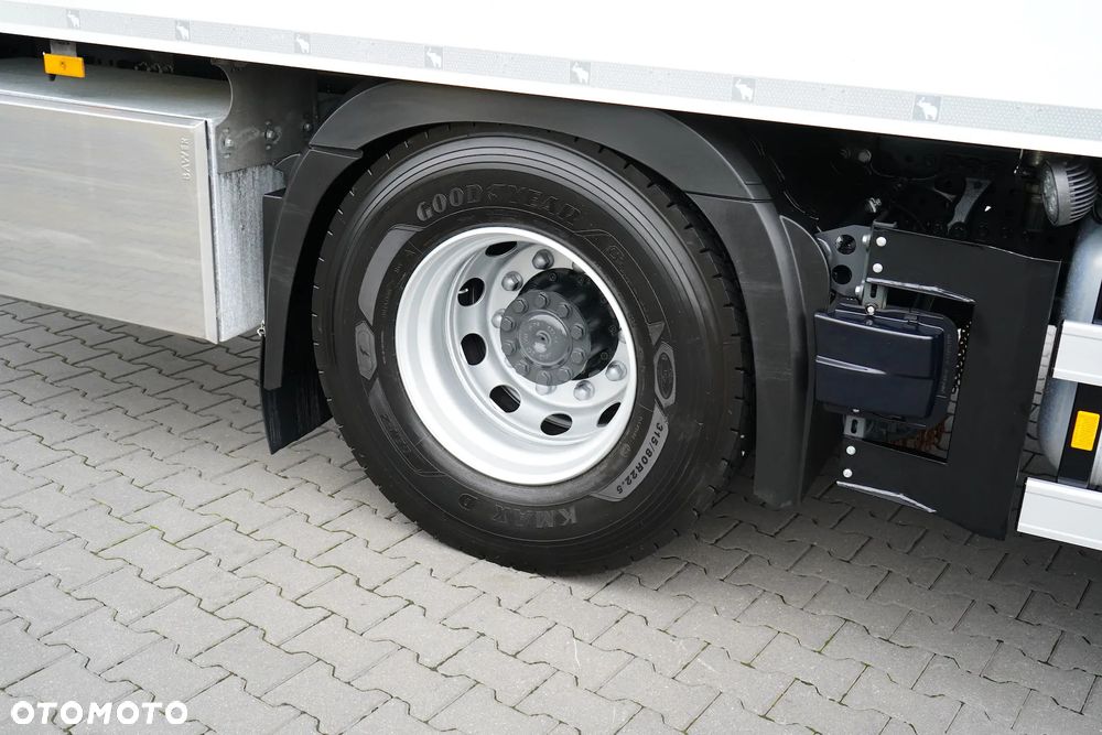 Mercedes-Benz / ACTROS / 1830 / E 6 / MP 5 / CHŁODNIA + WINDA / 18 PALET - 19