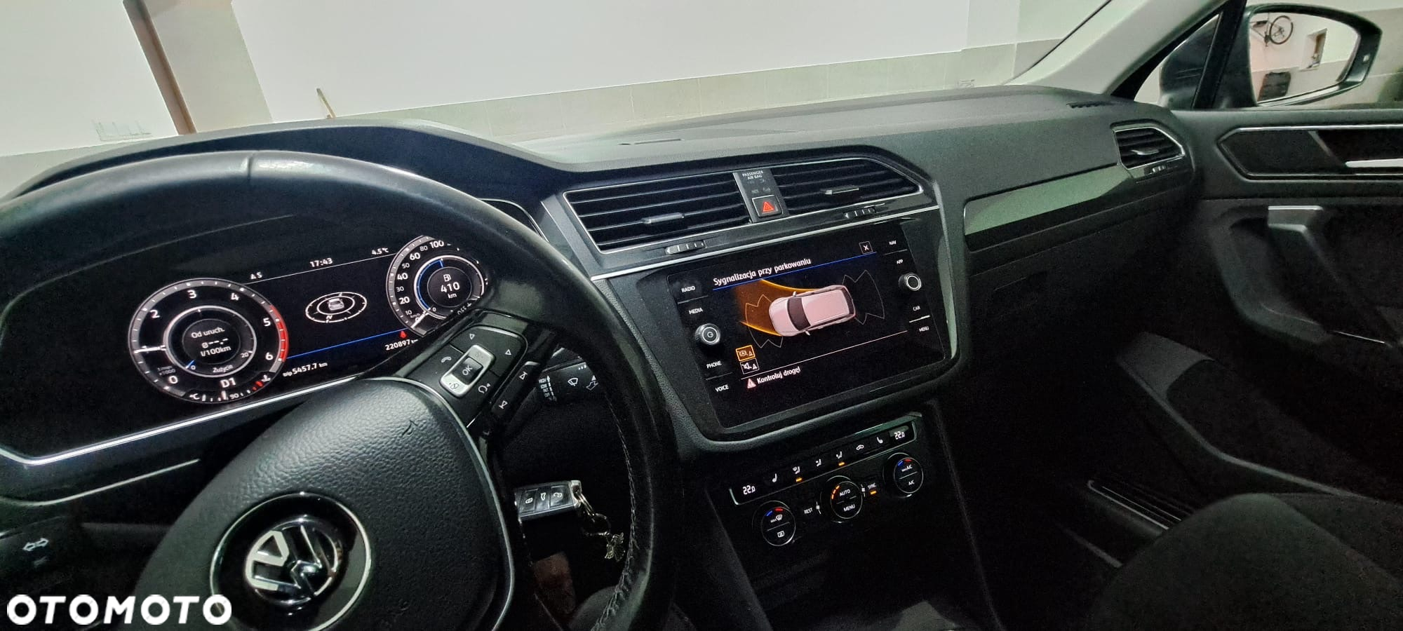 Volkswagen Tiguan 2.0 TDI SCR 4Mot R-Line DSG - 28