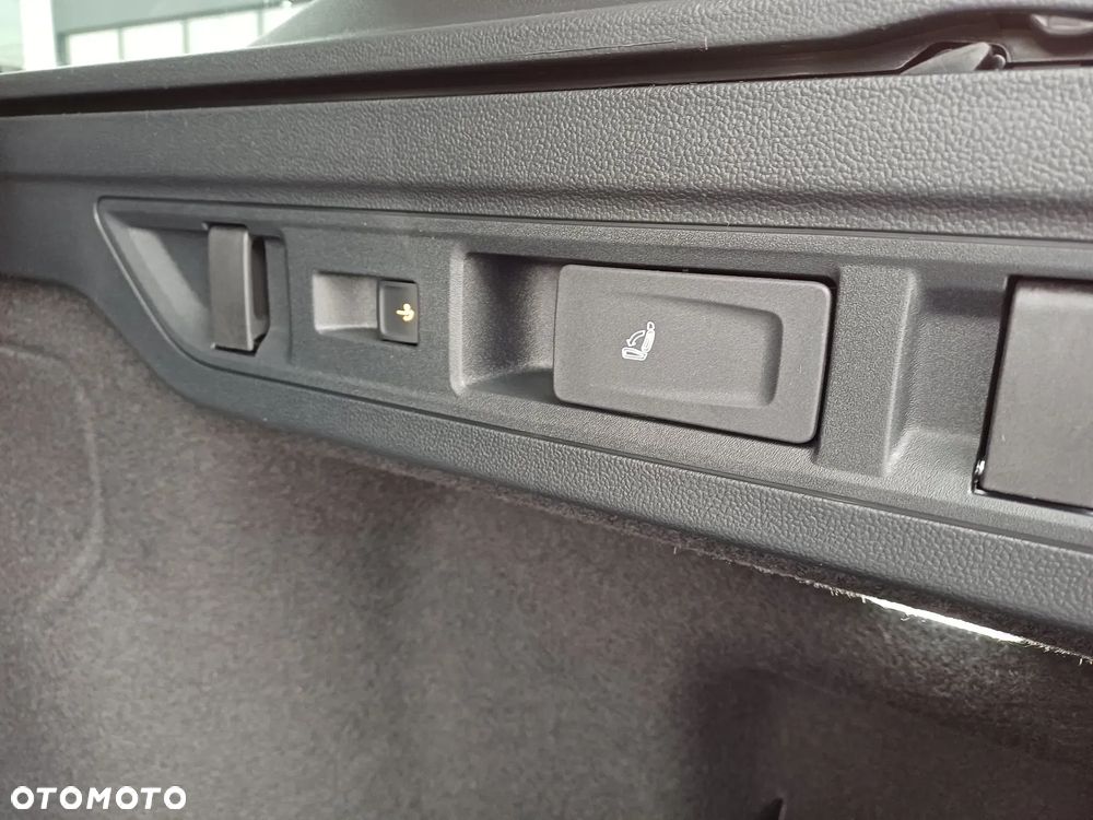 Skoda Superb 2.0 TDI SCR 4x4 L&K DSG - 27