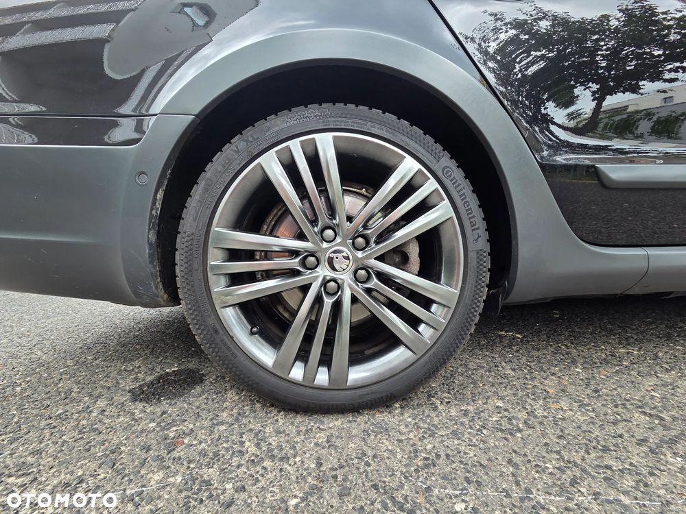 Skoda Superb 3.6 FSI 4x4 Platinum Outdoor DSG - 21