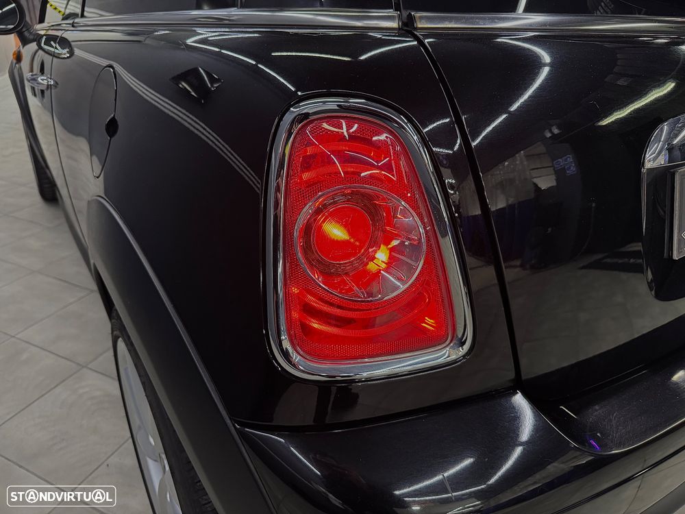 MINI 3 Portas Cooper D - 6