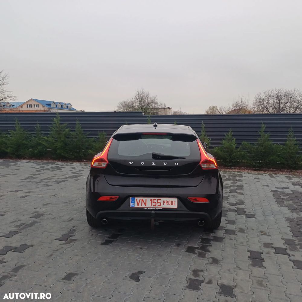 Volvo V40 D4 Ocean Race - 19