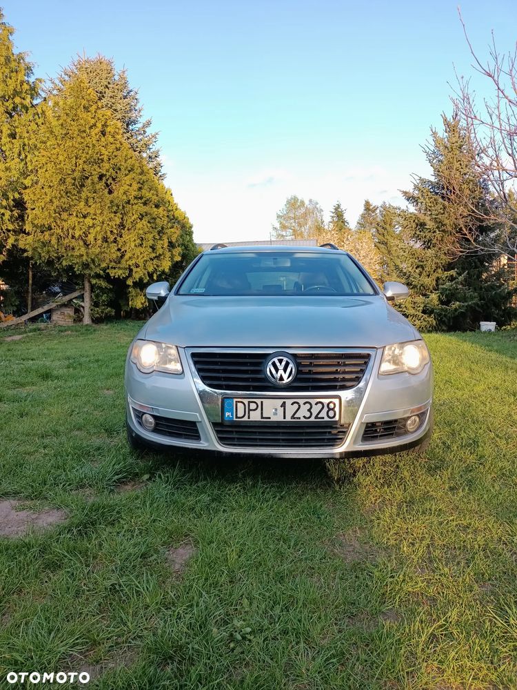 Volkswagen Passat 2.0 TDI DPF Comfortline DSG - 11
