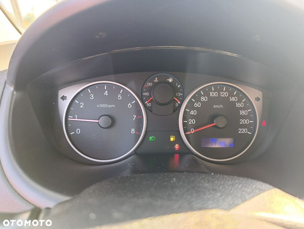 Hyundai i20 - 14
